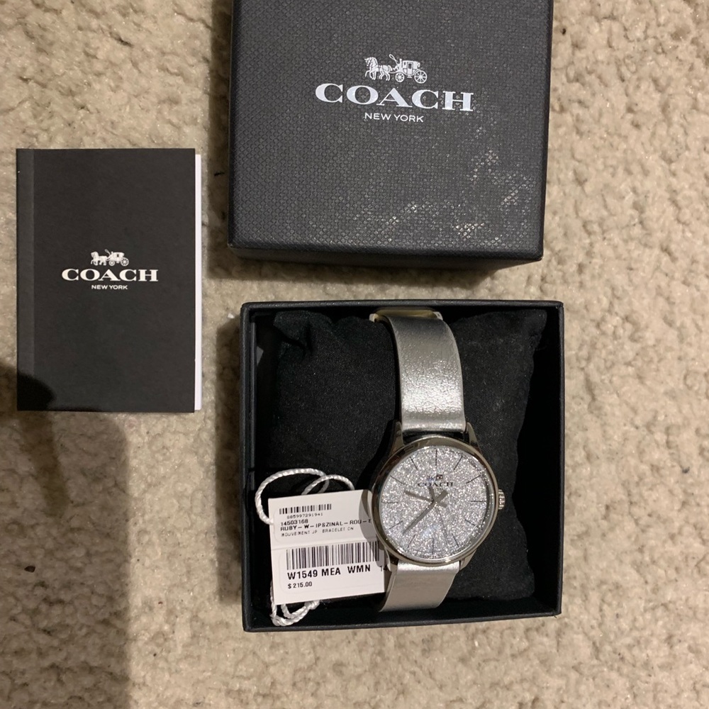 Women’s silver Coach watch - Picture 5 of 5